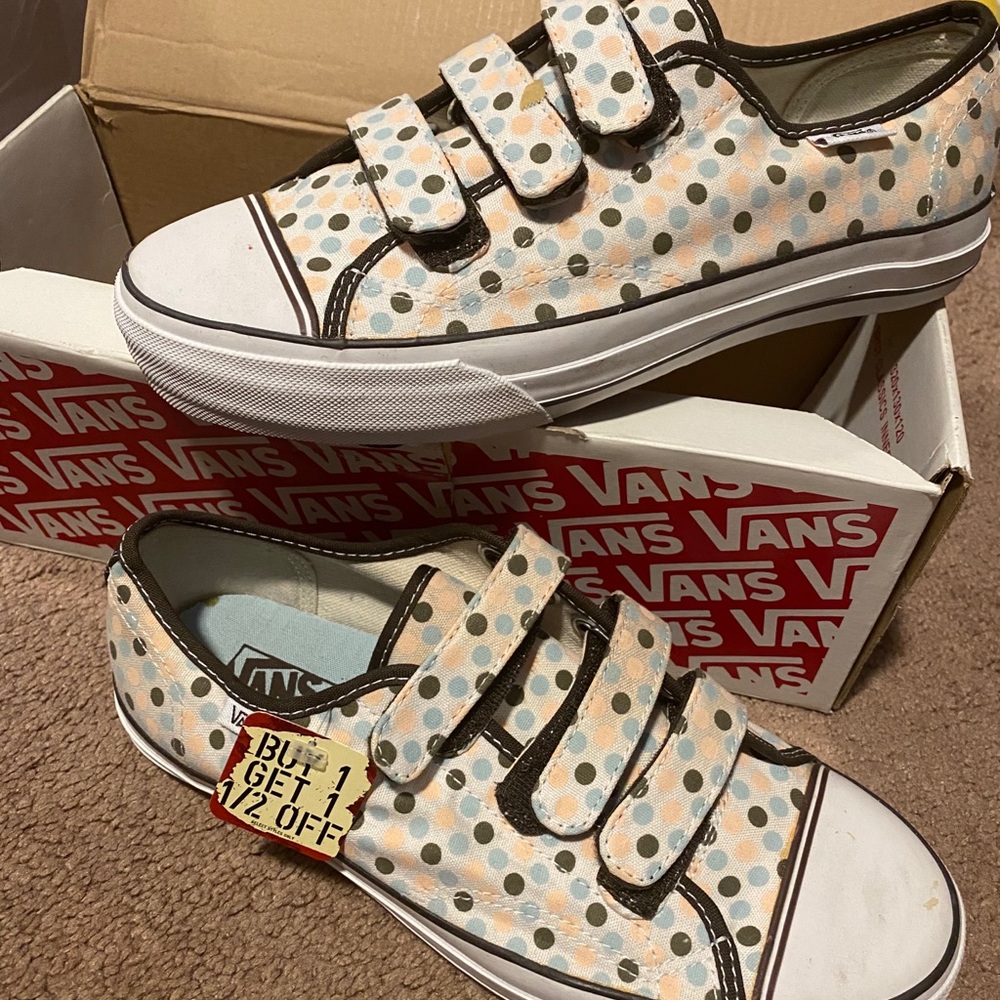 Vans prison issue 23